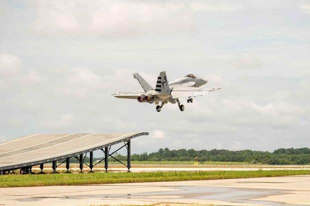 FA-18_Super_Hornet_Demonstrates_Ski-Jump_Launch