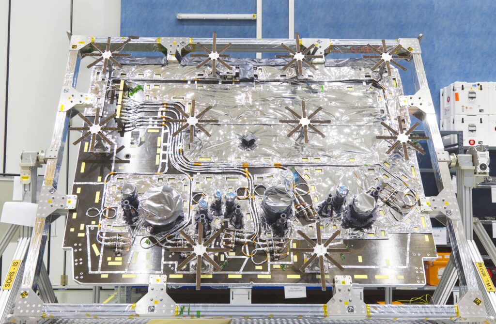 Solar_Orbitor_Heat-Shield_Thales_Alenia_Space