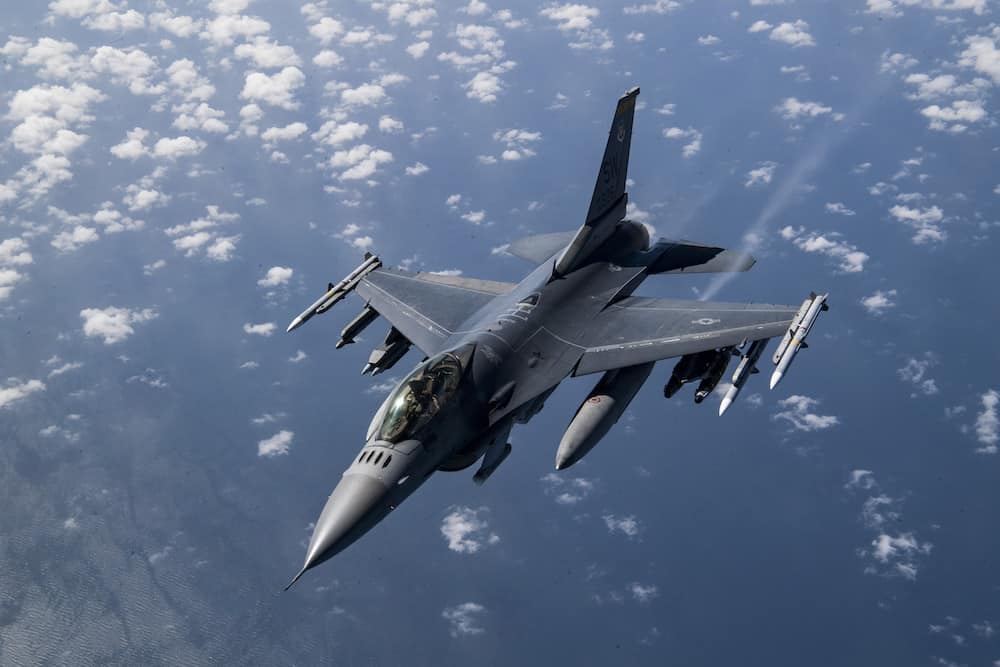 USAF-F-16