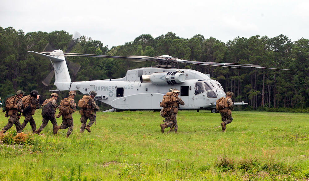 CH-53K-King-Stallion-helicopter