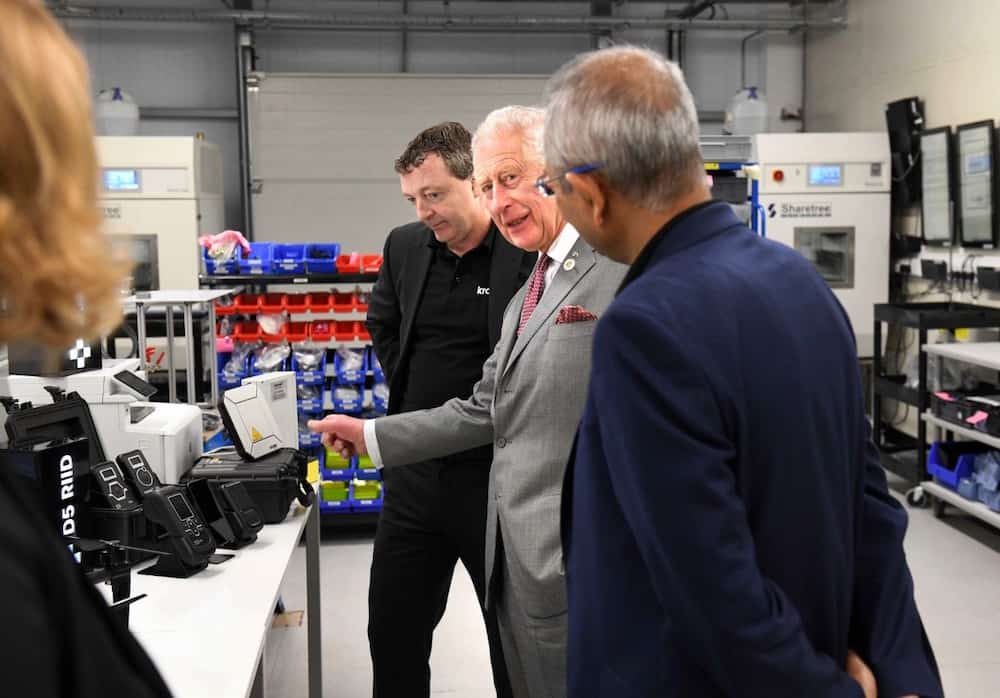 Prince Charles asks Eve Paylor, Product Manager Radiation, Craig Duff CBRN Business Manager And Arnab Basu detailed questions on the D3S and the D5 RIID radiation detectors.