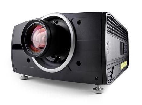 F70-4K6 projector