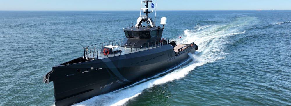 damen-support-vessel-for-navyx