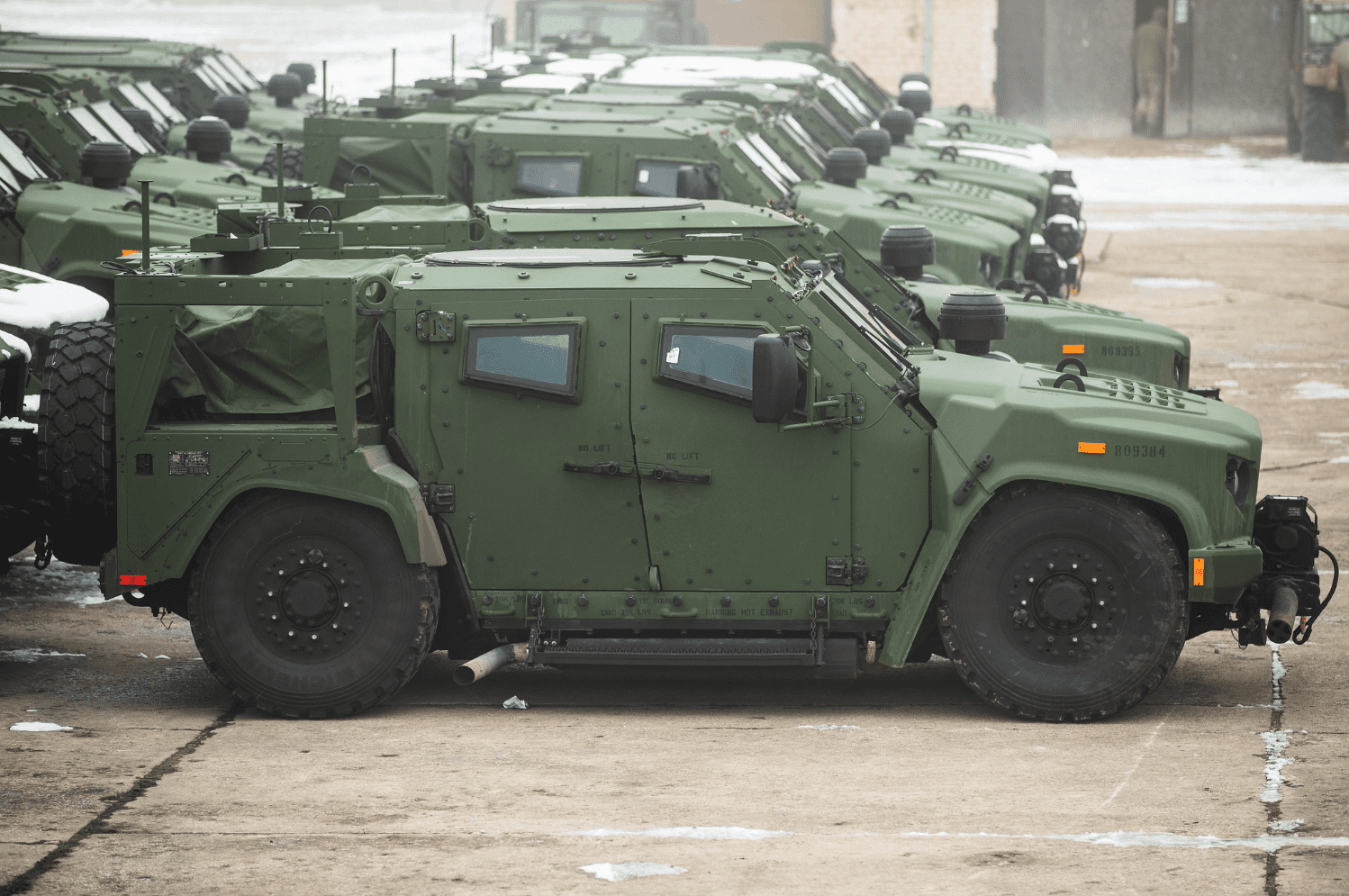 Oshkosh JLTVs for Lithuania