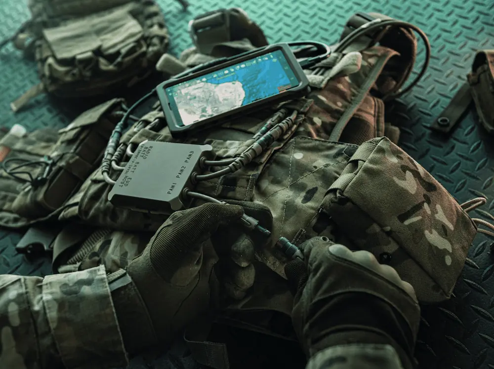 Wearable Power & Data Hub Enables Connectivity for Dismounted Soldiers