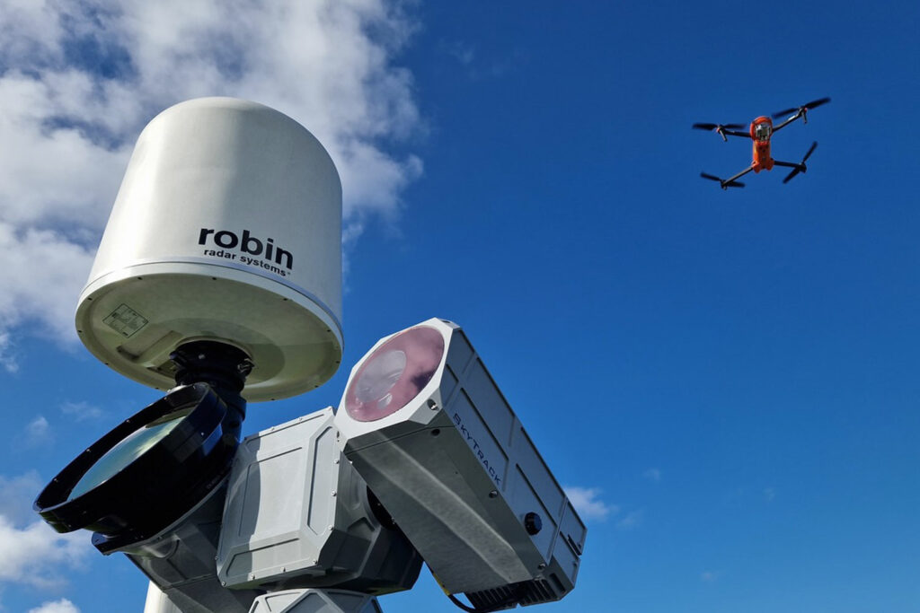 Robin s Drone Detection Radar Compatible With Openworks Optical Sensor 