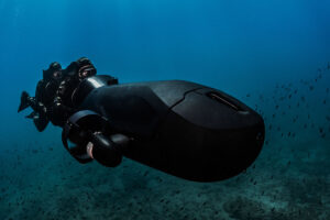 Two-man underwater propulsion vehicle