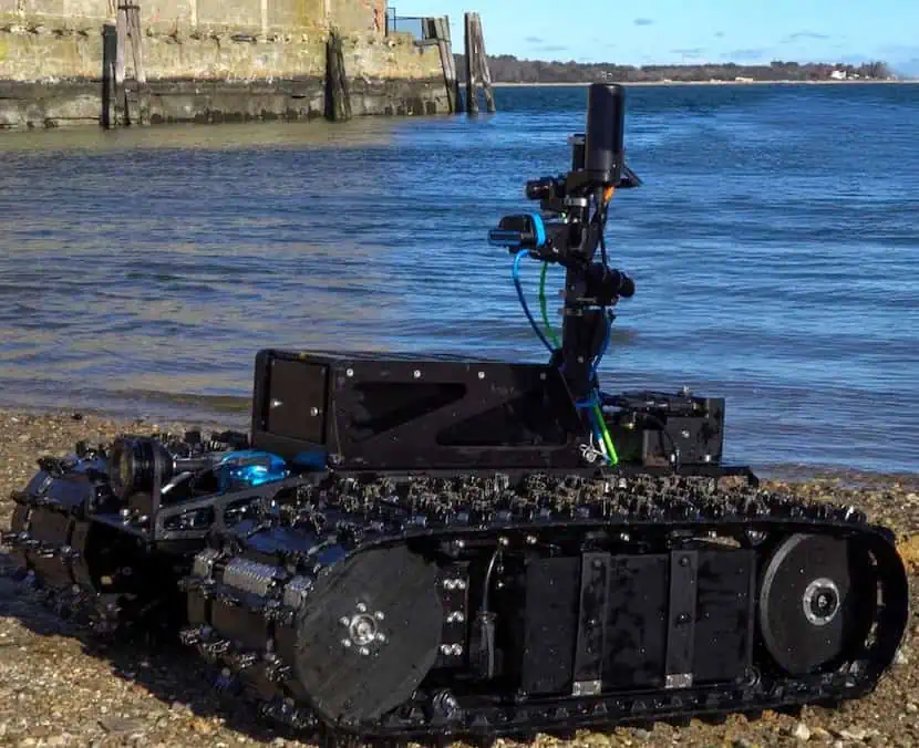 US Marine Corps Awards Greensea IQ Contract for Bayonet Amphibious Robots