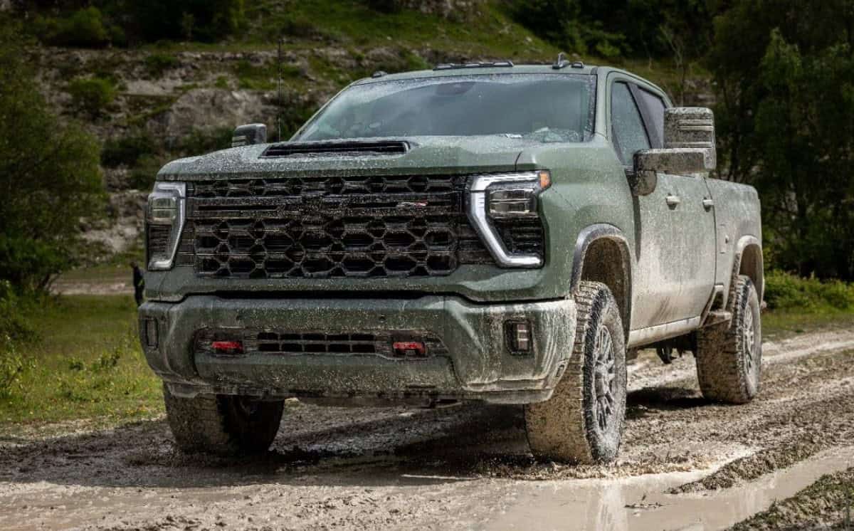 Team Lionstrike Silverado Heavy Duty